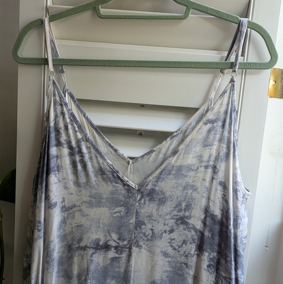 LTX Sportswear split hem maxi dress - Picture 9 of 9